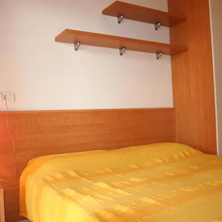 Beachfront Colourful Flat With Swimming Pool Apartment
