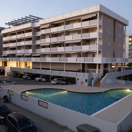 Beachfront Colourful Flat With Swimming Pool